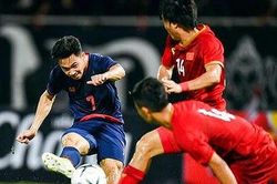 Supachok nói gì sau khi bỏ lỡ cơ hội ghi bàn vào lưới tuyển Việt Nam?