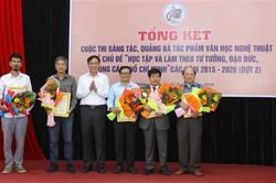 32 tác phẩm đạt giải cuộc thi sáng tác, quảng bá tác phẩm VHNT về chủ đề 'Học tập và làm theo tư tưởng, đạo đức, phong cách Hồ Chí Minh' năm 2015 - 2020 (đợt 2)