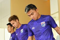 'Messi Thái' và đồng đội buồn rười rượi sau trận hòa như thua trước Việt Nam