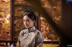 Dương Mịch tái diễn thước phim cung đình nhà Thanh đứng ở vị trí số 1 nhiệt sưu