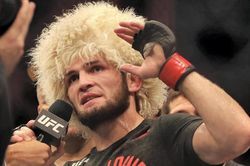 Khabib giàu to sau khi vô địch hạng nhẹ UFC