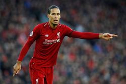 Van Dijk sẵn sàng trở thành huyền thoại của sân Anfield