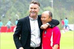 U22 Trung Quốc - U22 Việt Nam: Khi HLV Park Hang-seo so tài cùng HLV Guus Hiddink