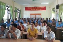 Chính trị - Xã hội Pháp luật - Cuộc sống Truyền thông phòng chống ma túy cho trên 100 công nhân lao động