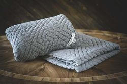 Chẳng lo già với chăn chống lão hóa