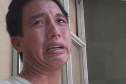 Bố của bé trai 10 tuổi bị người thân chém đứt lìa bàn tay ở Bắc Giang: 'Giờ tôi chưa dám lại nhìn con'