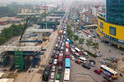 Đại công trường 5.300 tỷ, con đường khổ ải