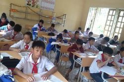 Dạy trẻ tình yêu thương: Không chỉ là chuyện của nhà trường!