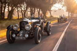 Bentley tái sản xuất xế cổ Blower đời 1929, giới hạn 12 chiếc