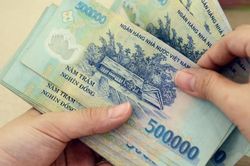 Nguyên trưởng công an xã bị khởi tố vì 'vòi' tiền dân