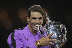 Vô địch US Open, Nadal 'vẫn chạy tốt' ở tuổi 33