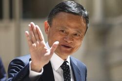 Tỷ phú Jack Ma 'thoái vị', chấm dứt 20 năm điều hành Alibaba