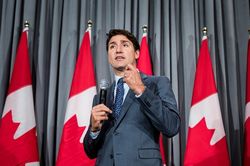 Canada tăng cường quân sự ở Bắc Cực