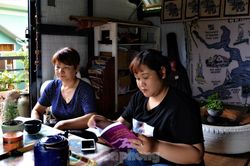 Gặp chủ nhân Thư viện Ama Amí Vôl