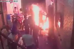 Nam thanh niên mang xăng phóng hỏa đốt tiệm cầm đồ