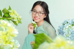 Phương Mỹ Chi lên tiếng việc loạt sản phẩm âm nhạc không còn sự đồng hành của Quang Lê