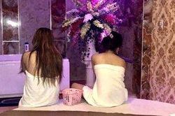 Bắt quả tang tiếp viên khỏa thân kích dục cho khách trong tiệm massage ở Sài Gòn