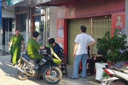 Phát hiện người đàn ông tử vong trong nhà khóa trái cửa
