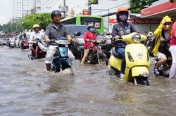 Cách chăm sóc xe ga sau khi bị ngập mưa