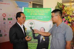 Gặp người đưa giống trái cây Việt xuất ngoại