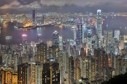 Giải pháp của Hong Kong cho tình trạng suy thoái kinh tế
