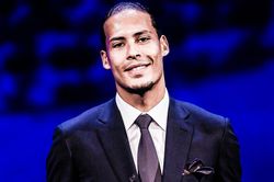Kompany đánh giá Van Dijk hay hơn Terry, Ferdinand