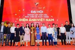Góp sức thúc đẩy phát triển điện ảnh Việt Nam