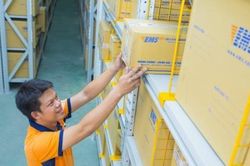 Tổng công ty chuyển phát nhanh Bưu điện bị xử phạt và truy thu hơn 1 tỷ đồng