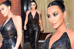Kim Kardashian diện áo yếm mỏng tang, ẩn hiện vòng 1 nóng bỏng