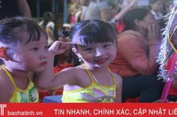 Ấm áp Tết Trung thu ở 'rốn lũ' Hương Khê