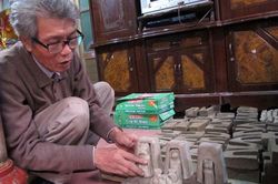 Người 'giữ lửa' nghề làm tượng phỗng