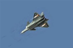 Tiêm kích tàng hình J-20 gây thất vọng trong lần đầu tiên tham gia bắn đạn thật
