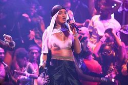 Rihanna chính là gương mặt được bạn đọc dự đoán nắm giữ vai trò 'chủ xị' Super Bowl 2020