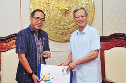 Chủ tịch UBND tỉnh Phạm Minh Huấn tiếp đoàn Đại sứ quán Thái Lan, Lào