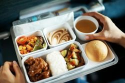 Khẩu phần ăn trên máy bay của các hãng hàng không nổi tiếng
