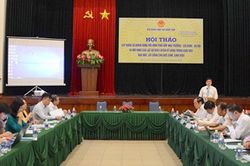 Xây dựng mô hình phối hợp ''3 bên'' trong giáo dục đạo đức
