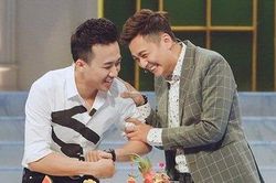 Trấn Thành lên cân, Ngô Kiến Huy 'mỉa mai': Ăn uống đạm bạc quá mà