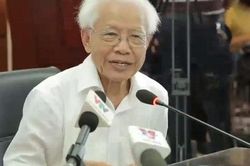 Sách giáo khoa 'tròn - vuông - tam giác' của giáo sư Hồ Ngọc Đại thêm một lần 'sóng gió'