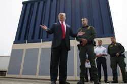 Bức tường biên giới đang xây không phải bức tường TT Trump mơ ước