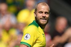 Tiền đạo Premier League gây chú ý vì cái tên