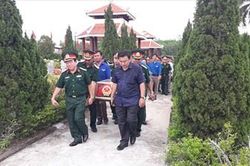 Thừa Thiên-Huế: Truy điệu và an táng hai bộ hài cốt liệt sĩ