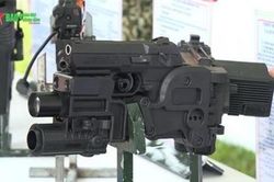 Đặc công Việt Nam được trang bị súng bắn góc khuất siêu độc đáo