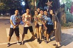 Tết trung thu, Hà Đức Chinh lần đầu 'lộ' ảnh cùng bạn gái nóng bỏng