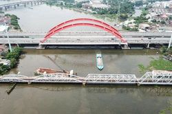 TP Hồ Chí Minh: Thông cầu đường sắt Bình Lợi mới