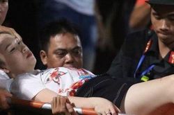 Khởi tố vụ án đốt, bắn pháo sáng tại SVĐ Hàng Đẫy