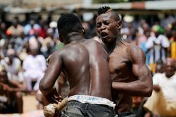 Võ truyền thống 200 năm ở Nigeria thành môn thể thao sinh bộn tiền