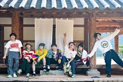 Thông báo kết thúc kì nghỉ, BTS đã sẵn sàng trở lại với sân khấu