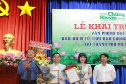 Thời báo chứng khoán Việt Nam khai trương văn phòng đại diện tại TP.HCM