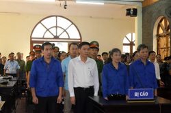 Nhiều nhân chứng không đến phiên tòa xử vụ gian lận điểm thi THPT ở Sơn La