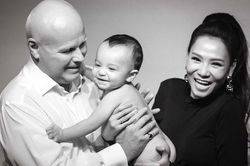 Thu Minh xúc động kể chuyện quá khứ, lần đầu tiên công bố hình ảnh của con trai
